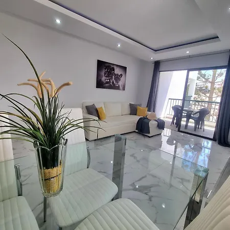 Apartamento Playa Torviscas 2-bed, 2-bath With Pools & Jacuzzi *