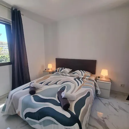 Apartamento Playa Torviscas 2-bed, 2-bath With Pools & Jacuzzi *
