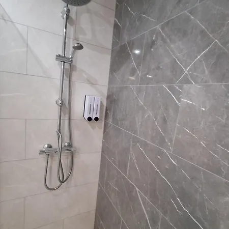 Apartamento Playa Torviscas 2-bed, 2-bath With Pools & Jacuzzi *