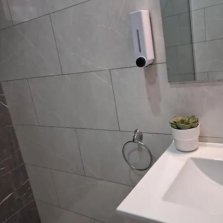 Playa Torviscas 2-bed, 2-bath With Pools & Jacuzzi Apartamento